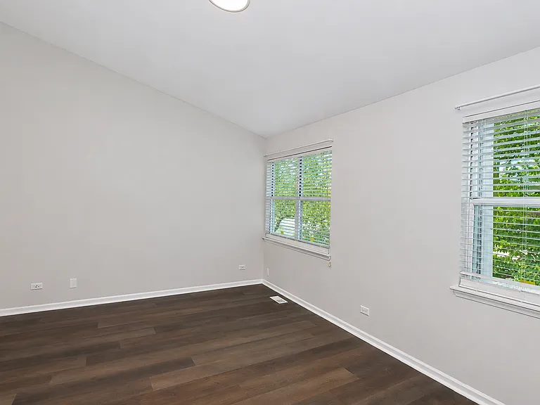 1011 Rockport Dr #0 — Photo 16