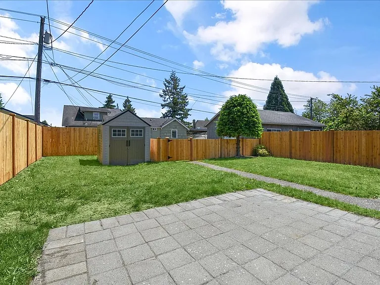 1511 McDougall Ave — Photo 24