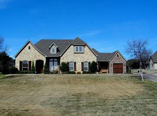 2004 Green Wing Dr, Granbury, TX 76049