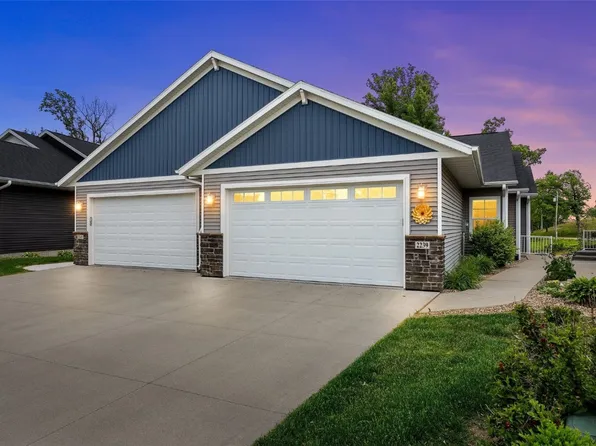 2239 Tranquil Ct NW, Cedar Rapids, IA 52405
