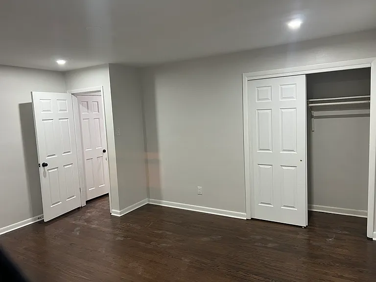 110 Railroad Ave #10 — Photo 6