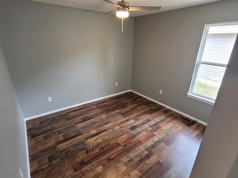 743 Olive St #B — Photo 28