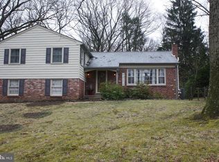 116 Ivywood Ln, Wayne, PA 19087