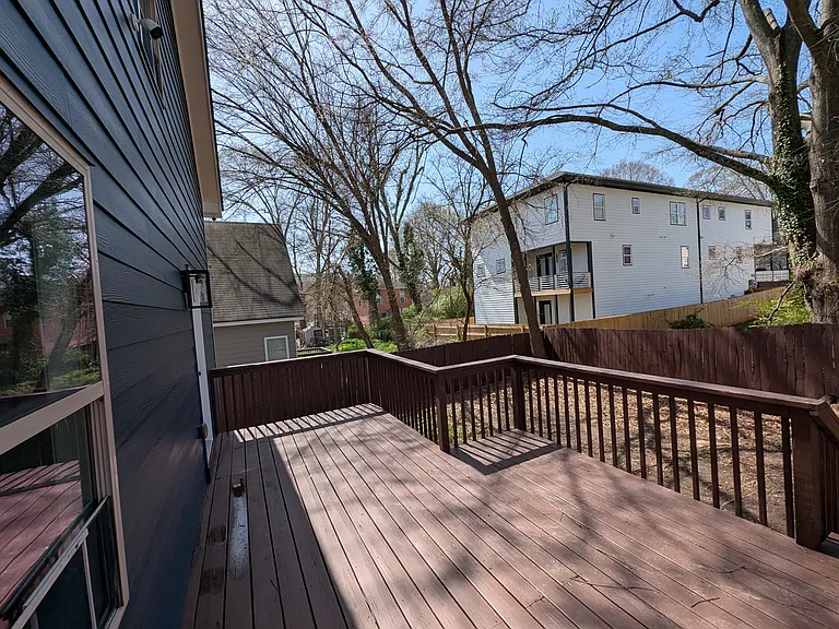 999 Linam St SE — Photo 23