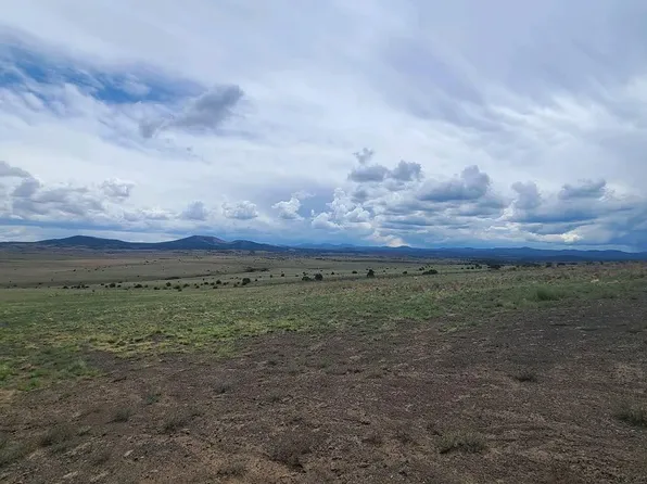 3 County Road N3365, Vernon, AZ 85940