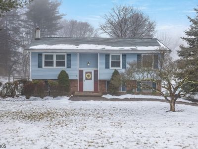 275 Naughright Rd, Long Valley, NJ, 07853