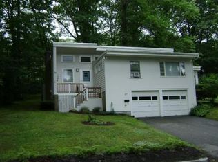 47 Summer Ave, Reading, MA 01867