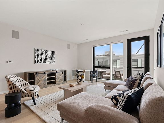 5th image of 45 W 3rd St Unit 514
