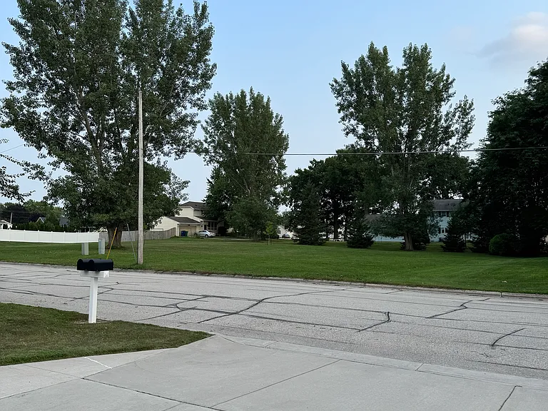 2955 Jauquet Dr — Photo 4