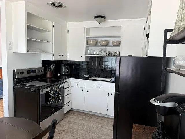 2 bed, 1500 sqft, $3,995 — Photo 4