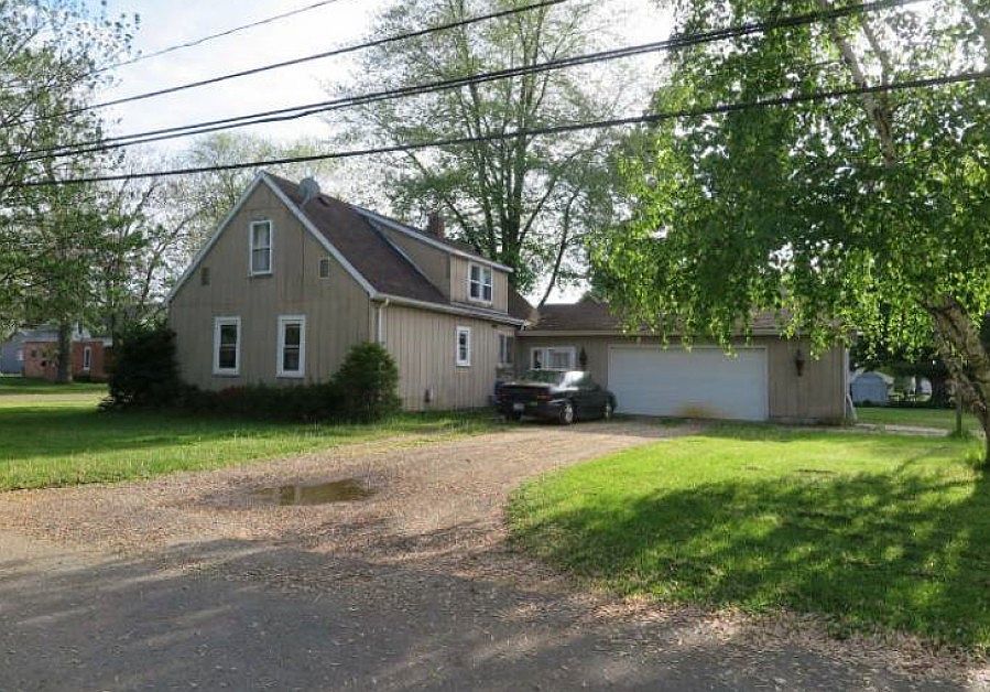 2nd image of 6445 7th St