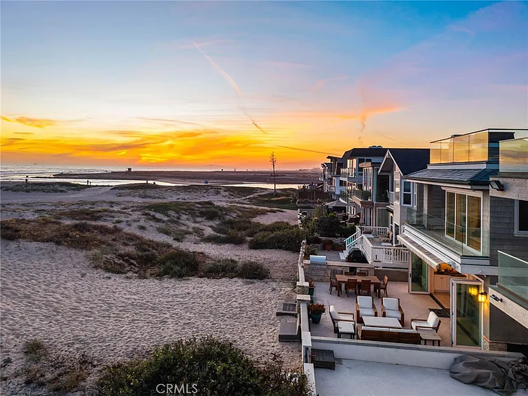 7304 W Oceanfront — Photo 46