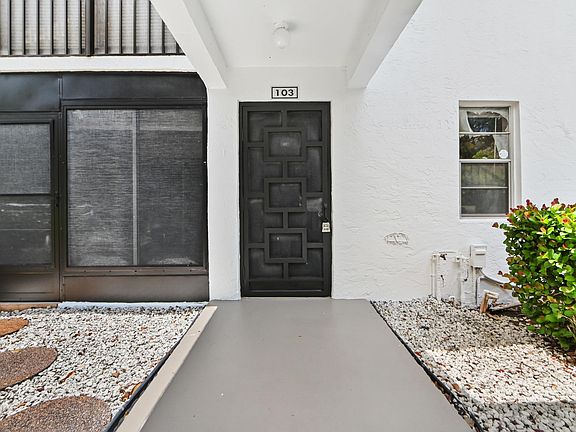 3rd image of 6586 Southurst Terrace #103
