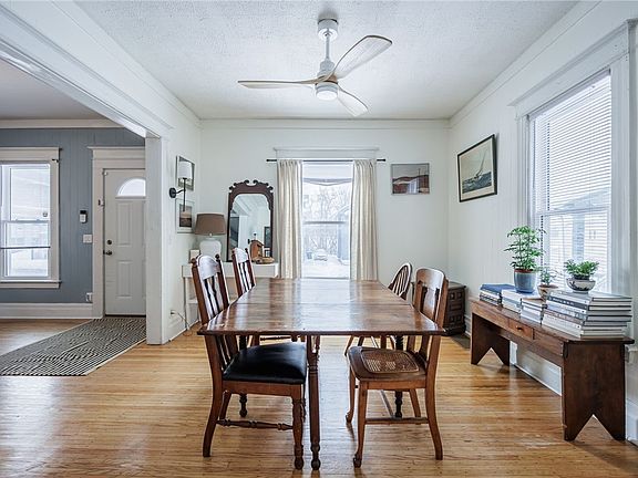 5th image of 1606 Saint Paul St