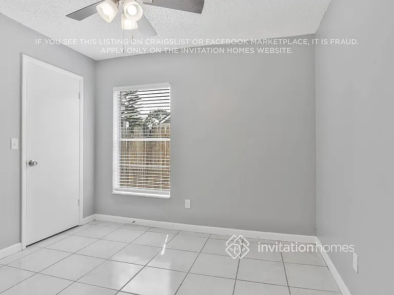 8252 Cascade Oaks Dr — Photo 16
