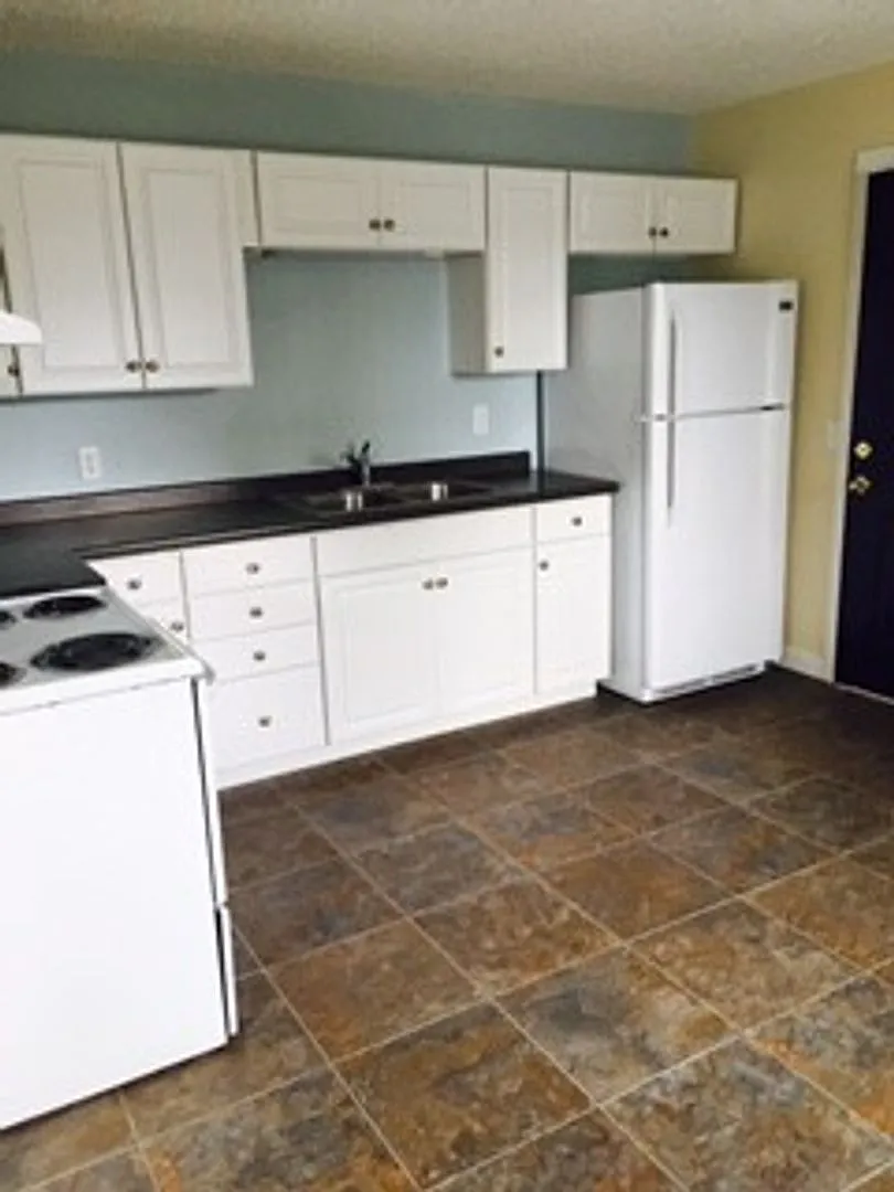 Building Photo - 4415 Fairfax St #3