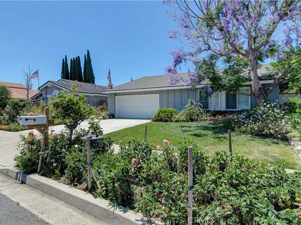 3652 Baylor St, Irvine, CA 92614