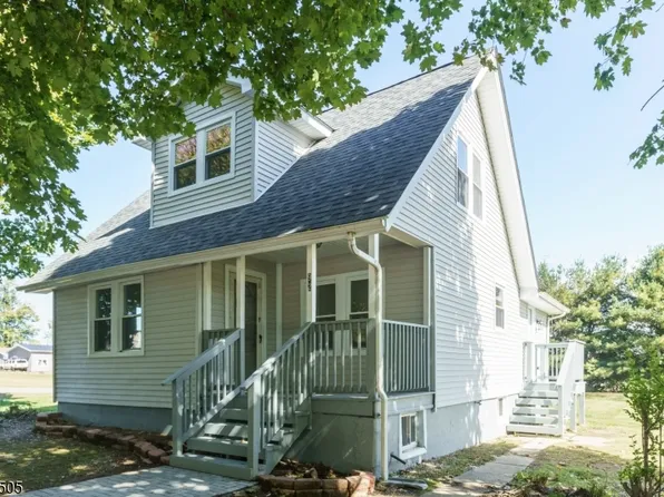 92 Clinton Ave, Mansfield Twp., NJ 07865