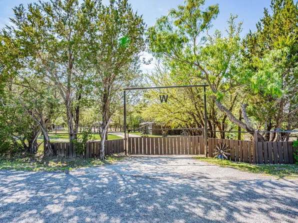 2200 Glenn Cemetery Rd, Tolar, TX 76476