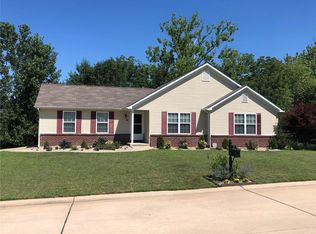 300 Rockport Dr, Troy, MO 63379