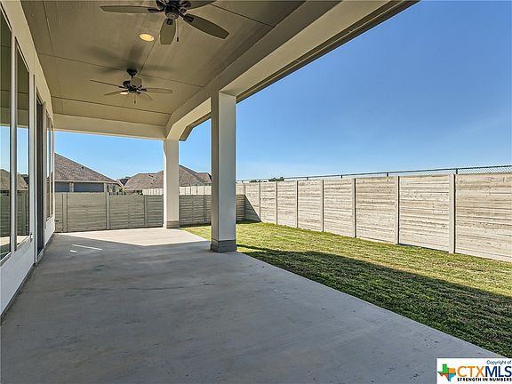 4th image of 1215 Barberry Way