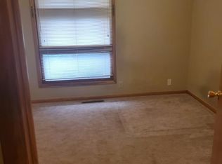 2258 George Washington Dr, Wichita, KS 67218
