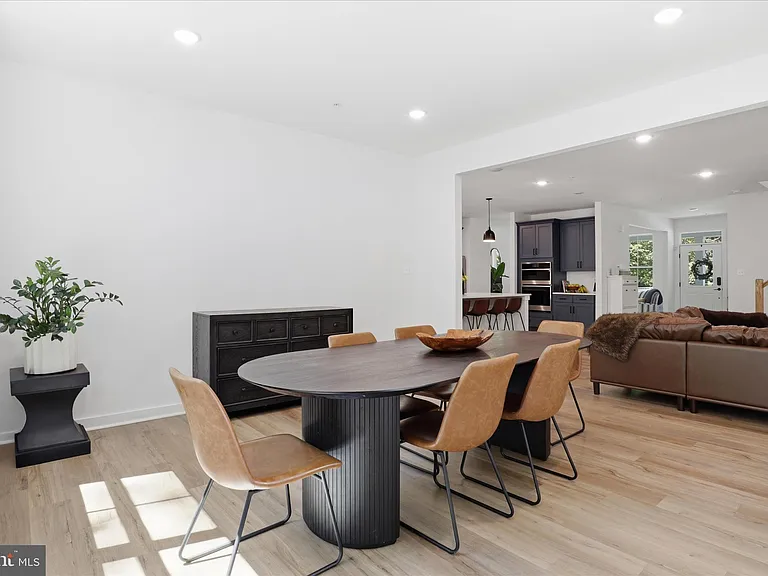 15717 Tierra Dr — Photo 15