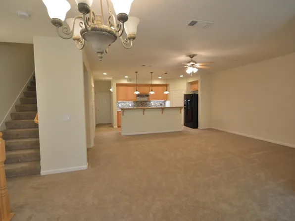 4242 Fitzwilliam St, Dublin, CA 94568