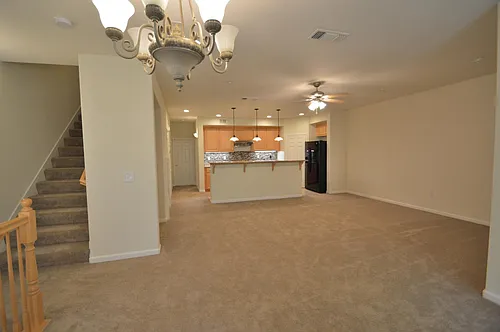 4242 Fitzwilliam St Photo 1