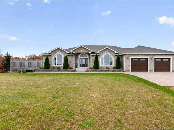 11 Ragin Cajun Ln, Cocagne, NB E4R 0E8