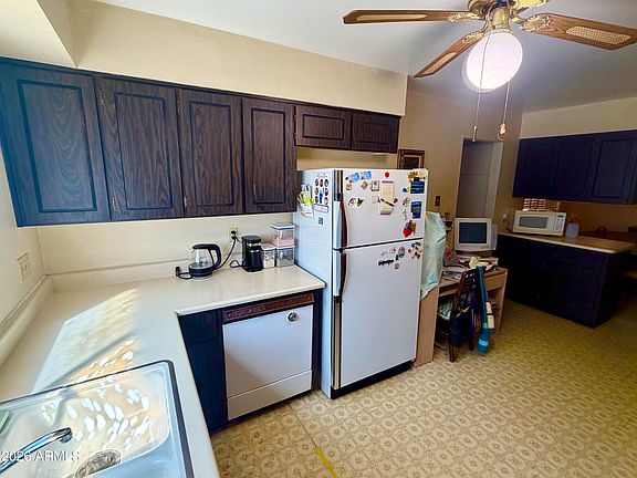 4th image of 3329 E CHARTER OAK Road