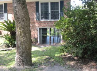 113 N Hermitage Rd #BASEMENT, Beaufort, SC 29902