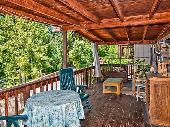 5th image of 1546 Highland Dr