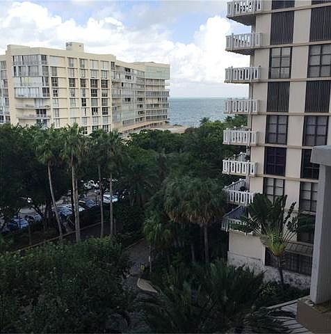 1st image of 1121 Crandon Blvd APT E603