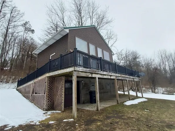 9151 Morrison Rd, Farmersville Station, NY 14060