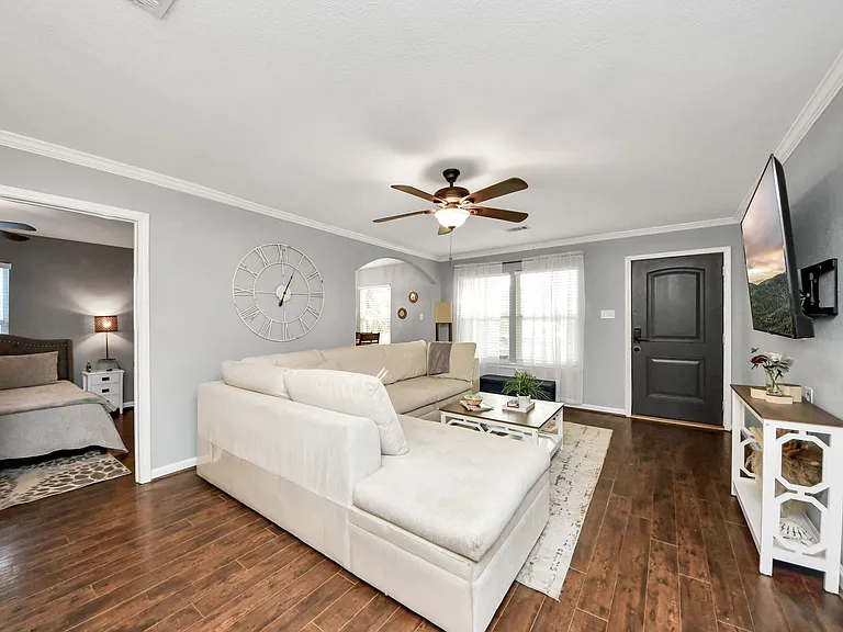 7032 Conley St — Photo 20