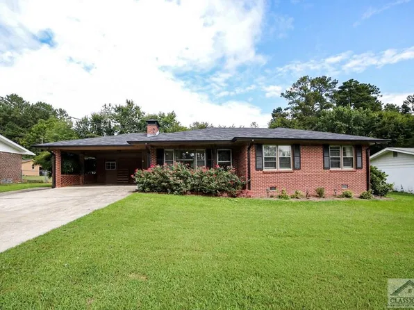 445 Lockridge Ln, Lawrenceville, GA 30046