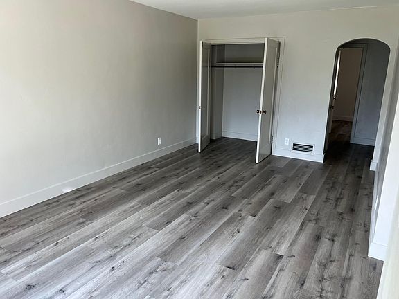 2nd image of 1549 E Bryan Ave