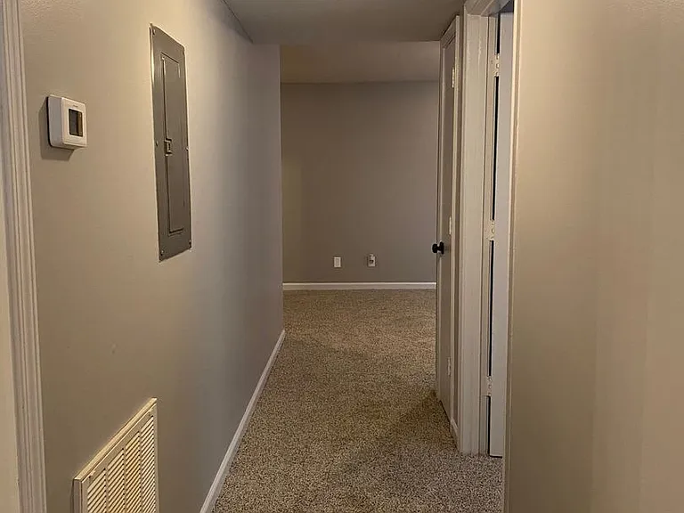 3875 Northeast Dr — Photo 10