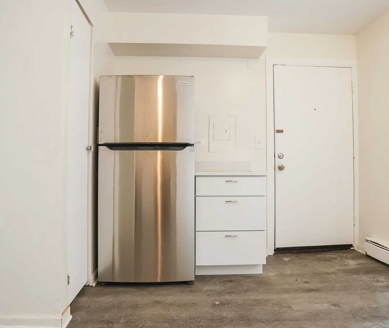1 bed, 700 sqft, $1,400 — Photo 2