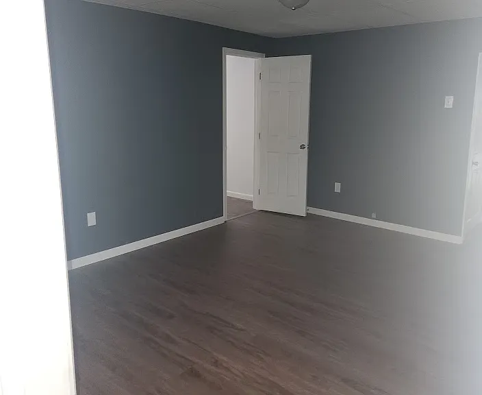 1004 W Madison St — Photo 1