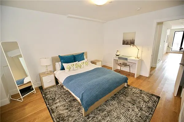 Sold by Bedrock LLC | media 5