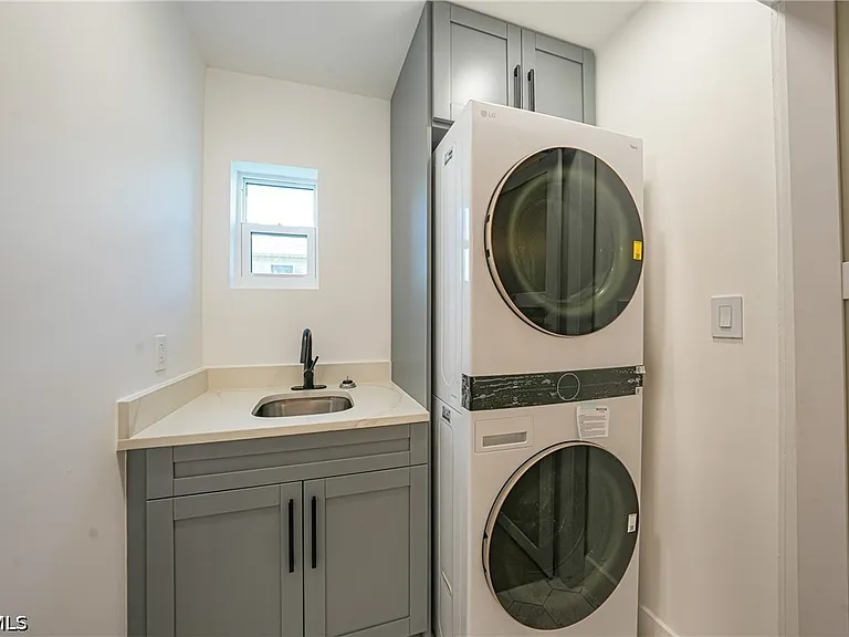 27381 Voyageur Dr — Photo 25