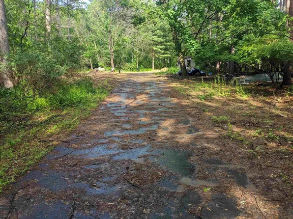 N4247 Lakeside Drive #27 & 28, Hancock, WI 54943