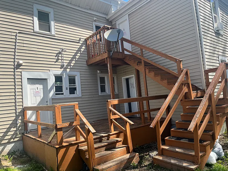71 Maple Ave #1 — Photo 11