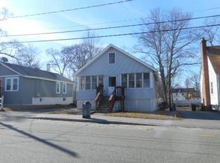 31 Sterling Rd, Brockton, MA 02302