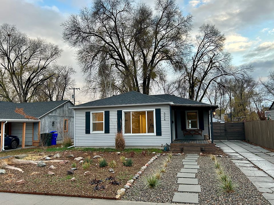 1st image of 326 E Gregson Ave