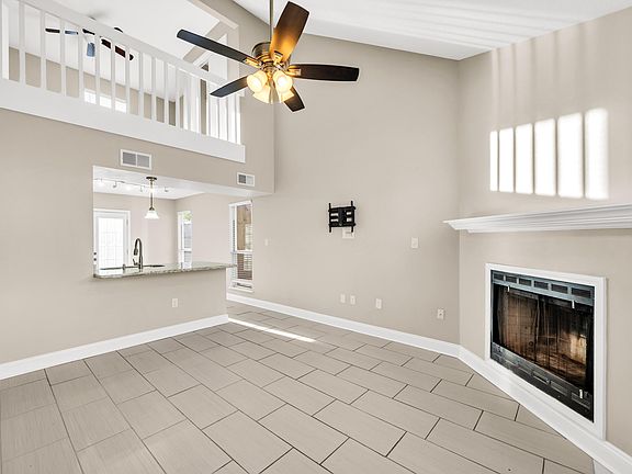 5th image of 420 Bristol Cove Rd
