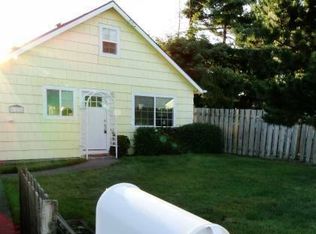 622 N Holladay Dr, Seaside, OR 97138