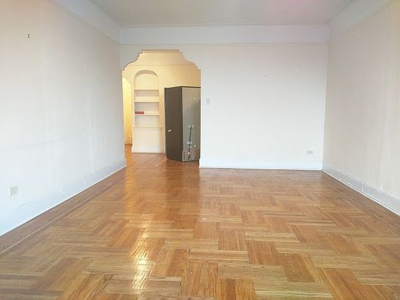 3rd image of 4542 41st St #11G